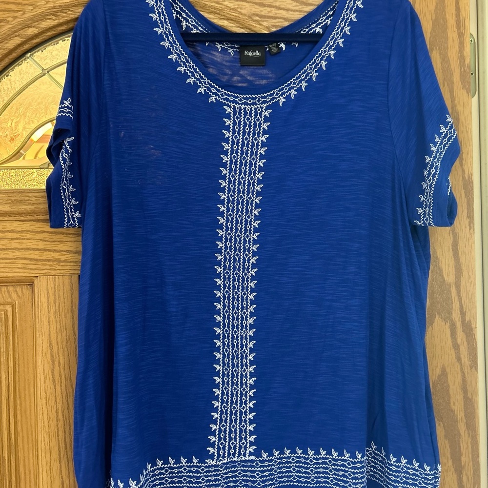 Rafaella - short sleeve top, dark royal blue , embroidered details, Size XL